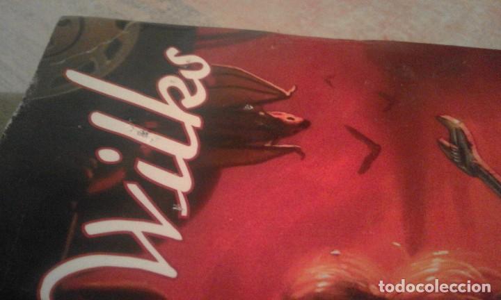 Libros de segunda mano: Peligro mortal - Eileen Wilks - Foto 7