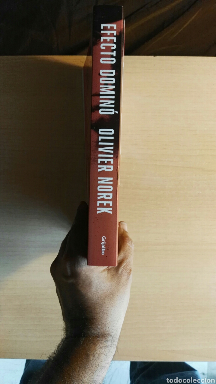 Libros de segunda mano: Efecto domino - Foto 3