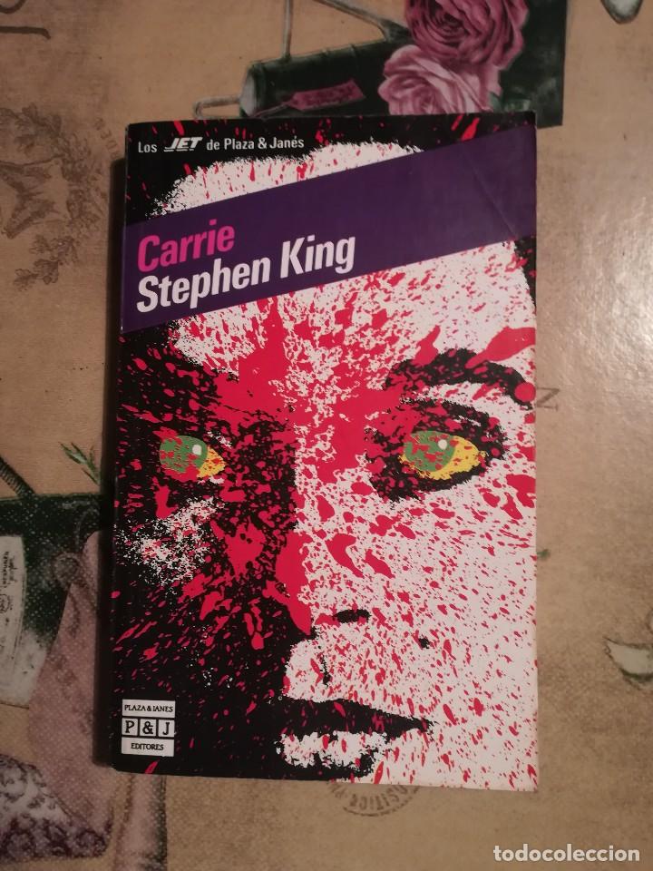 Libros de segunda mano: Carrie - Stephen King - Foto 1