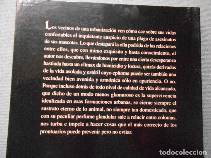 Libros de segunda mano: PERFUME DE ANIMAL - Foto 5