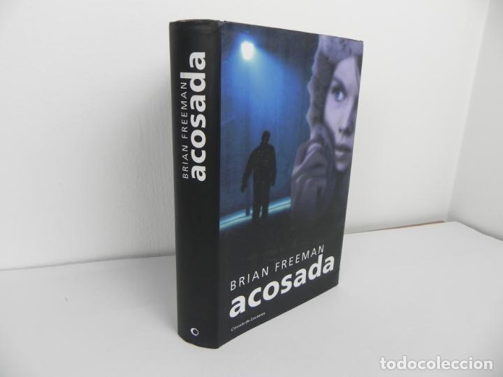 Libros de segunda mano: ACOSADA (BRIAN FREEMAN) CIRCULO DE LECTORES-2008 - Foto 1