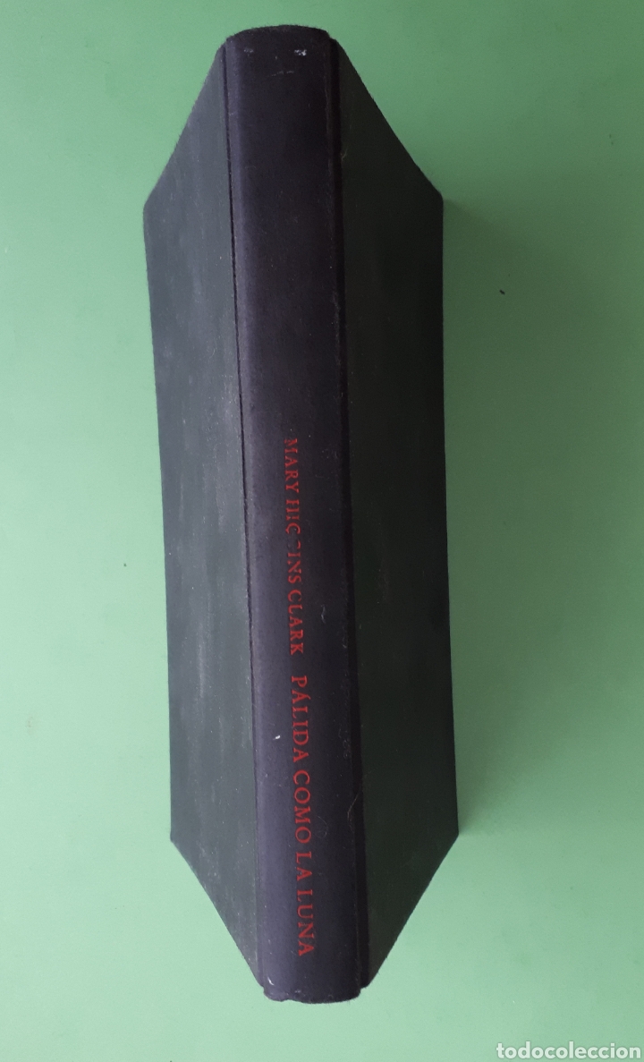 Libros de segunda mano: Libro P&aacute;lida como la Luna - Foto 1