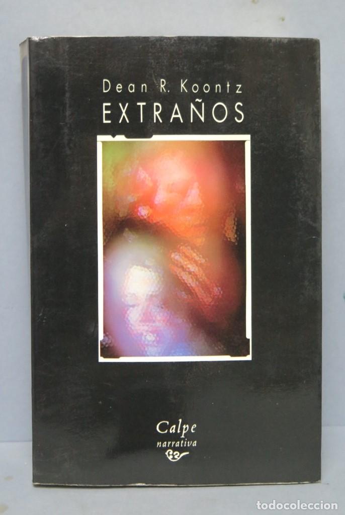 Libros de segunda mano: EXTRA&Ntilde;OS. DEAN R KOONTZ - Foto 1