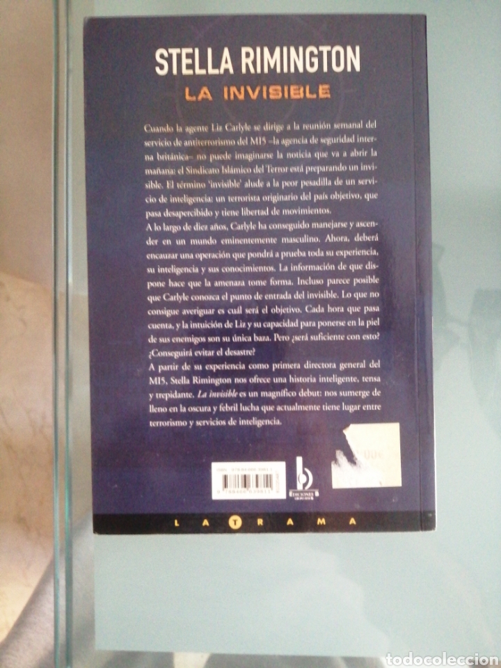Libros de segunda mano: La invisible - Foto 2