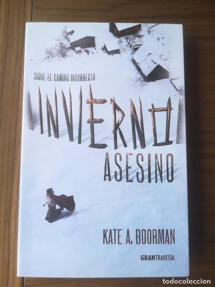 Gebrauchte B&uuml;cher: INVIERNO ASESINO SIGUE EL CAMINO INSURRECTO KATE A. BOORMAN EDITORIAL OCEANO GRAN TRAVESIA 2015