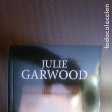 Libros de segunda mano: LA LISTA DEL ASESINO - JULIE GARWOOD. Lote 315342463