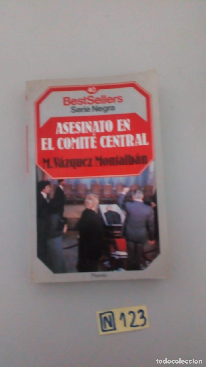 Libros de segunda mano: Asesinato En El Comit&eacute; Central - Foto 1