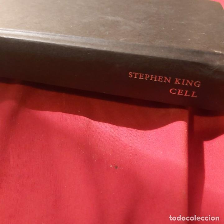 Libros de segunda mano: Stephen King. Cell. Circulo de lectores. 2006. - Foto 1