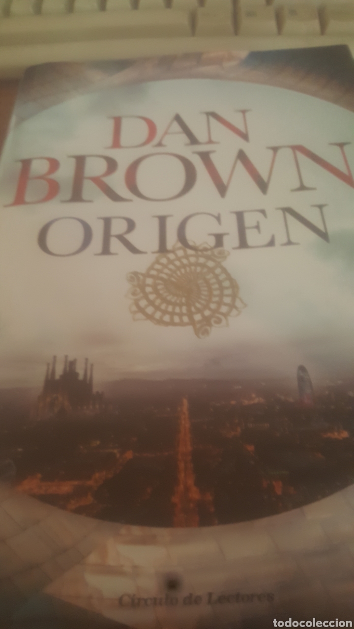 Libros de segunda mano: Origen Dan Brown - Foto 1