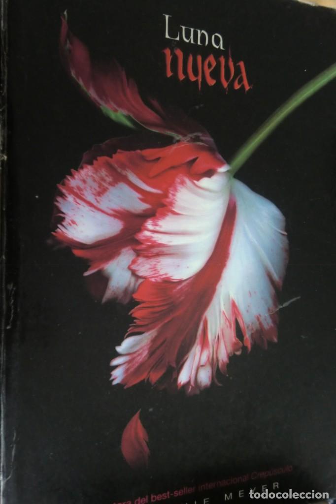 Libros de segunda mano: LUNA NUEVA. STEPHENIE MEYER. - Foto 1