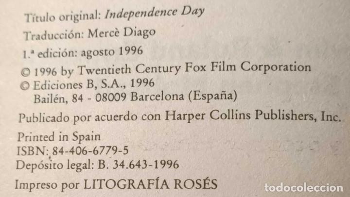 Libros de segunda mano: Libro: Independence Day de Dean Devlin, 1996 - Foto 2