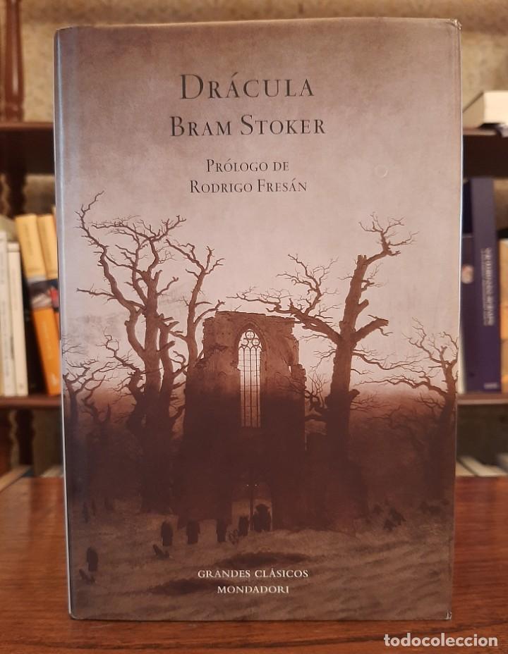Libros de segunda mano: BRAM STOKER: &rdquo;DR&Aacute;CULA&rdquo; - Foto 1