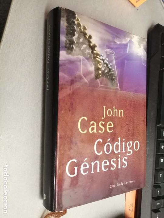 Libros de segunda mano: C&Oacute;DIGO G&Eacute;NESIS / JOHN CASE / C&Iacute;RCULO DE LECTORES - Foto 1