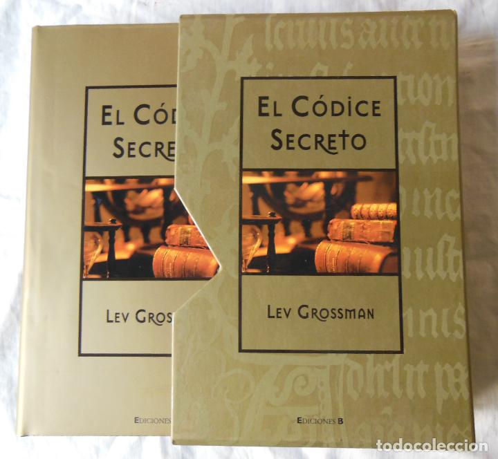 Libros de segunda mano: EL CODICE SECRETO. 2005 LEV GROSSMAN - Foto 1