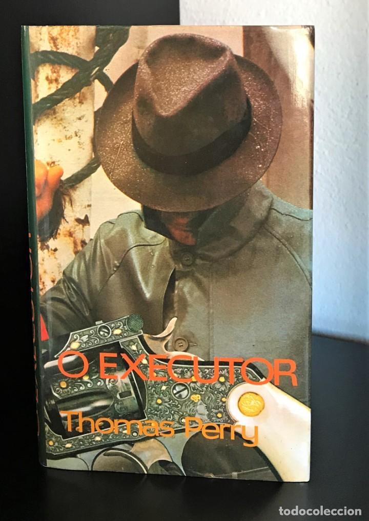 Libros de segunda mano: O Executor de Thomas Perry - Foto 1