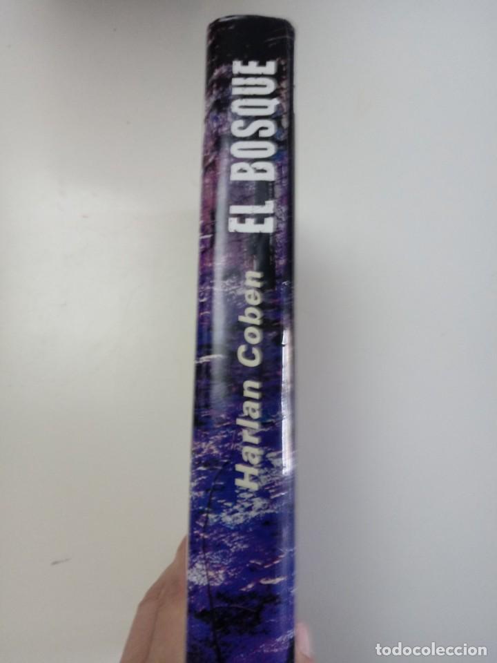 Libros de segunda mano: El bosque (Hanlan Coben) - Foto 2