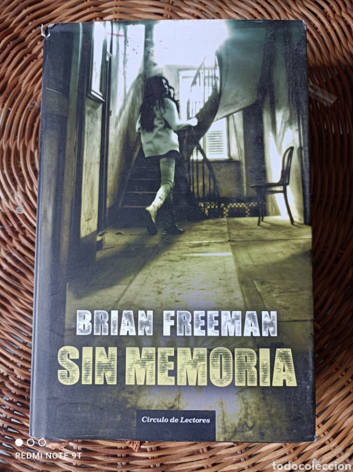Libros de segunda mano: Brian Freeman.&rdquo; Sin memoria&rdquo;. - Foto 1