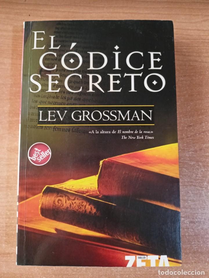 Libros de segunda mano: El c&oacute;dice secreto - Lev Grossman - Foto 1