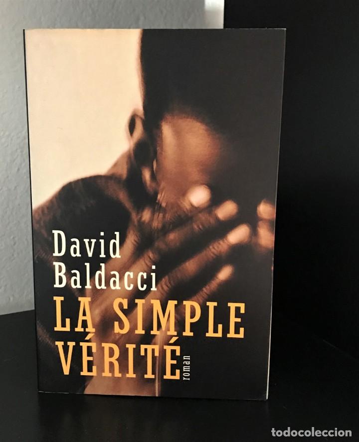 Libros de segunda mano: La simple v&eacute;rit&eacute; de David Baldacci - Foto 1