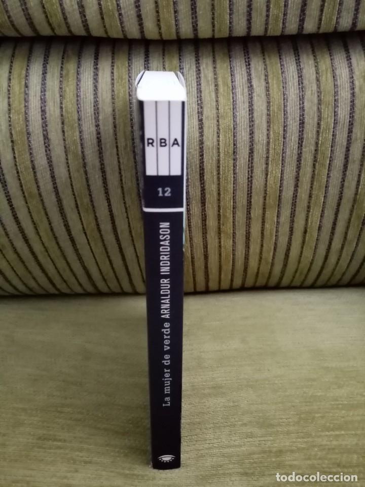 Libros de segunda mano: LA MUJER DE VERDE - Foto 2