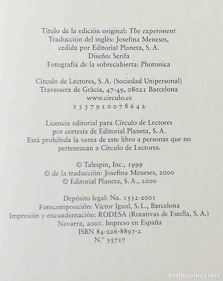 Libros de segunda mano: Experimento (John Darnton) - Foto 2