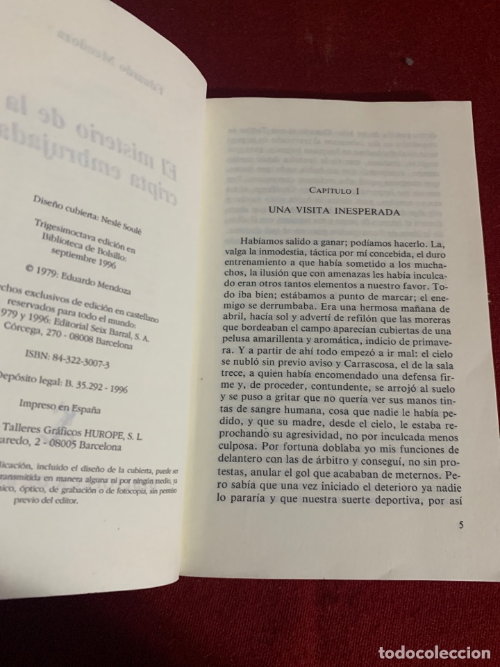 Libros de segunda mano: El misterio de la cripta embrujada. Eduardo Mendoza. - Foto 3