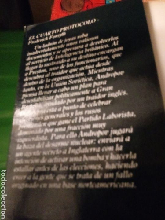 Libros de segunda mano: El Cuarto Protocolo de Frederick Forsyth - Foto 2
