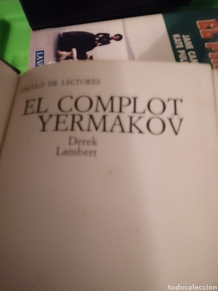 Libros de segunda mano: Complot Yermakov de Derek Lamberl - Foto 2