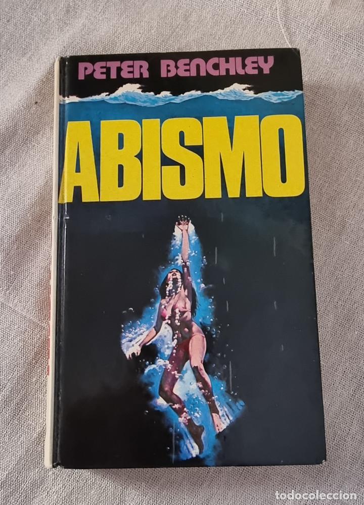 Libros de segunda mano: Abismo - Peter Benchley - 1978 - Foto 1