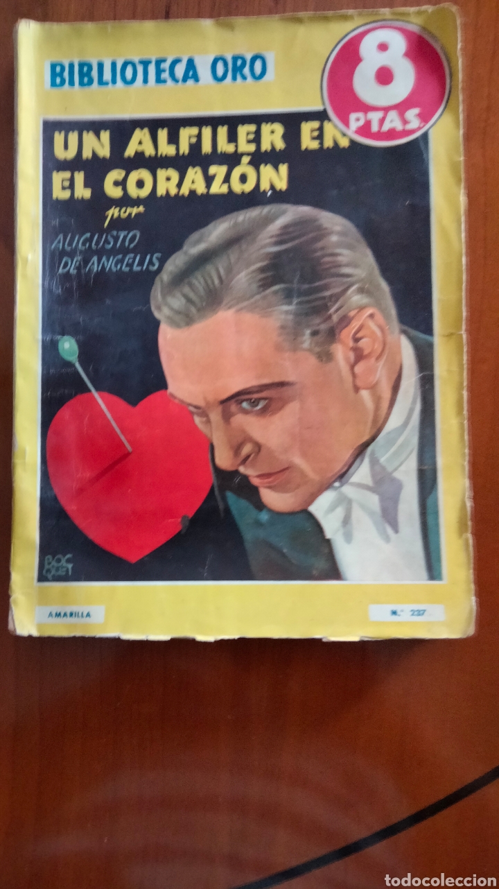 Libri di seconda mano: UN ALFILER EN EL CORAZON . augusto Angelis