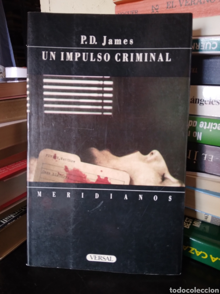 Libros de segunda mano: Un impulso criminal - Foto 1