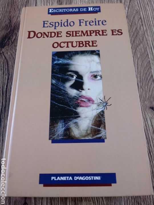 Libri di seconda mano: Donde Siempre es Octubre de Espido Freire