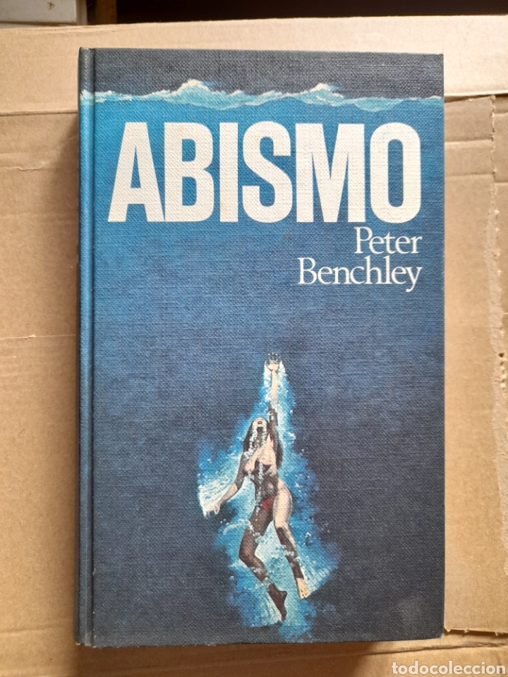 Libros de segunda mano: Abismo. Peter Bemchley - Foto 1
