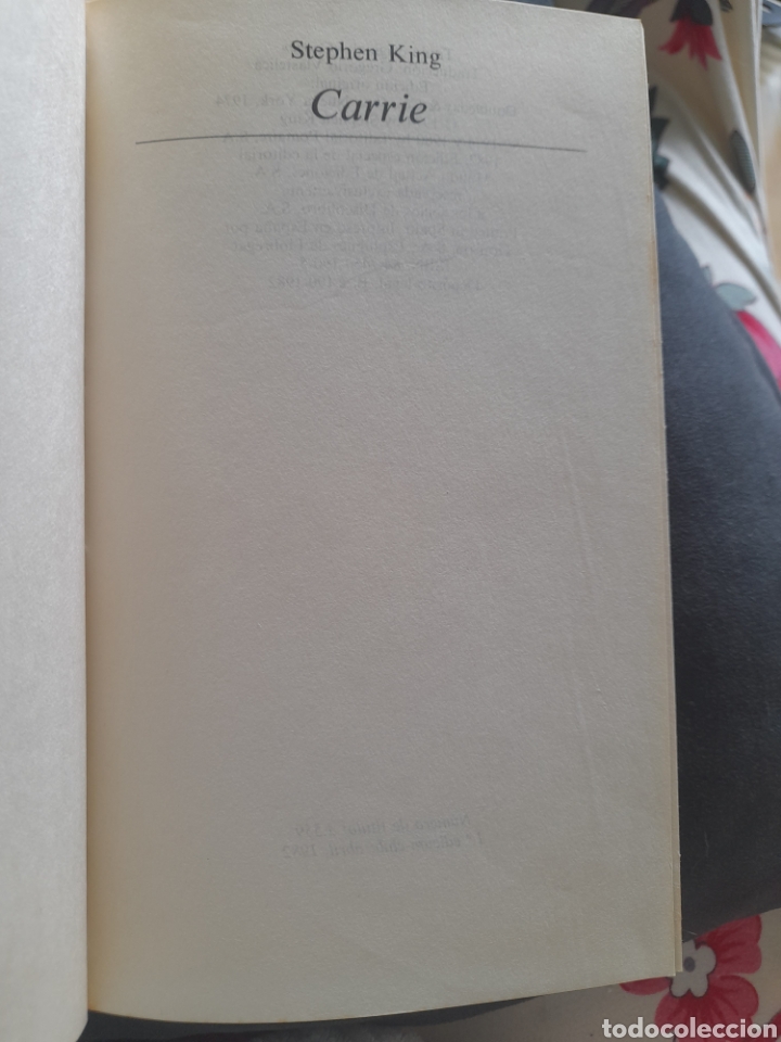 Libros de segunda mano: Carrie. Stephen King - Foto 2
