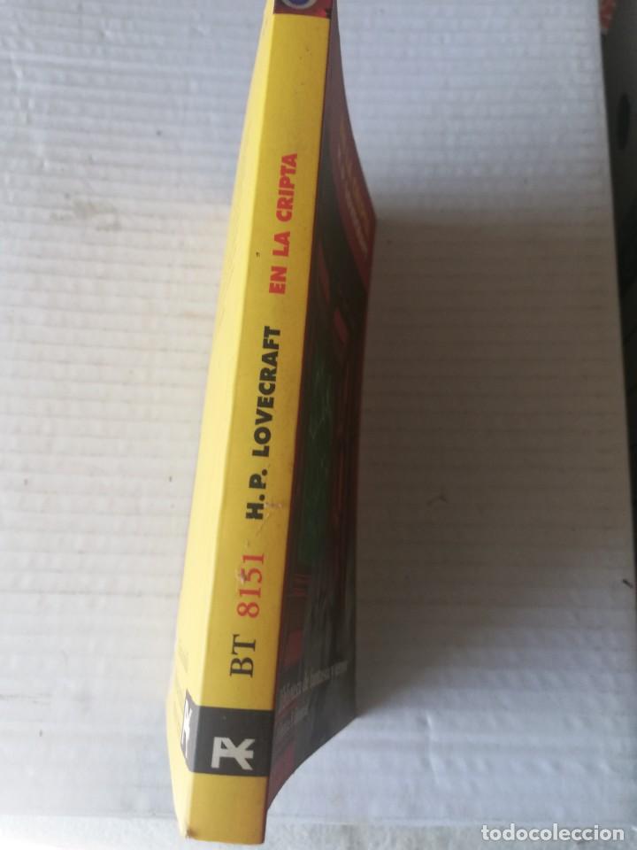 Libros de segunda mano: H.P. LOVECRAFT. EN LA CRIPTA. ALIANZA, 2001 - Foto 2