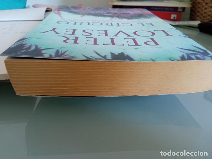 Libros de segunda mano: El c&iacute;rculo.Peter Lovesey. - Foto 2