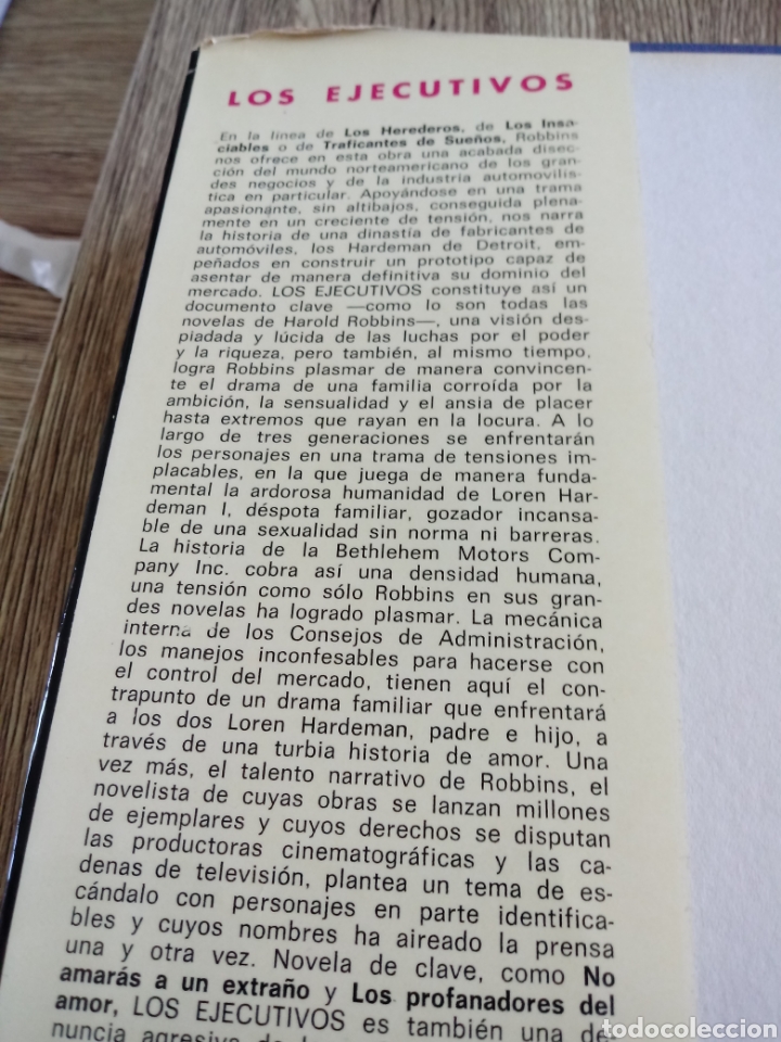 Libros de segunda mano: Los ejecutivos de Harold Robbins - Foto 2
