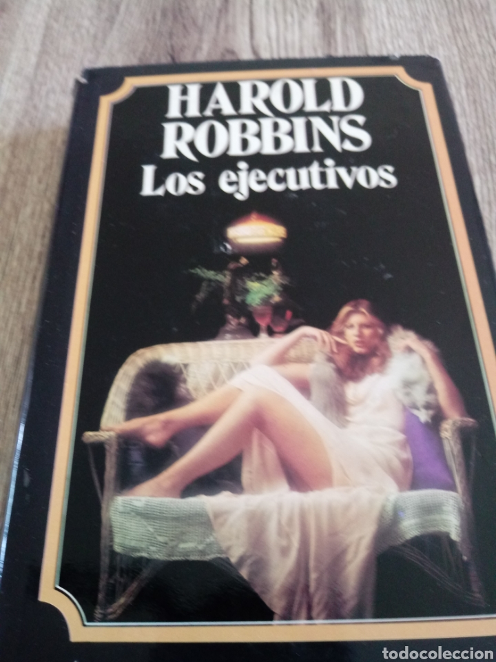 Libros de segunda mano: Los ejecutivos de Harold Robbins - Foto 1