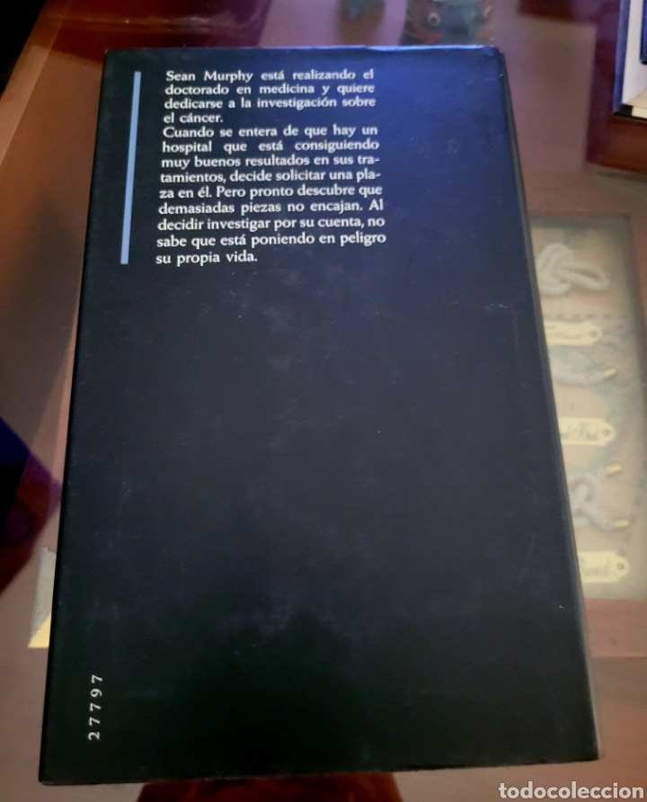 Libros de segunda mano: Terminal - Robin Cook - Como nuevo. - Foto 2