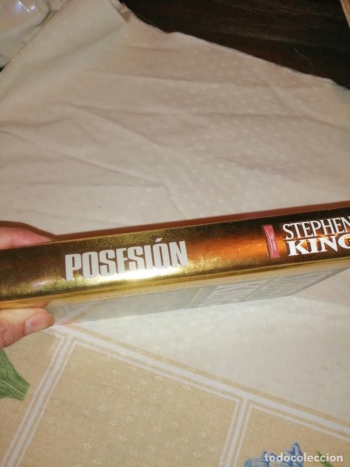 Libros de segunda mano: La posesi&oacute;n de Stephen king - Foto 2