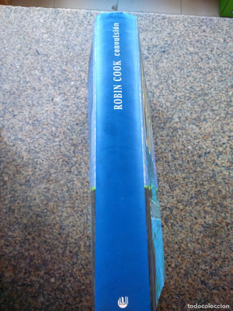 Libros de segunda mano: CONVULSION -- ROBIN COOK -- CIRCULO 2004 -- - Foto 3