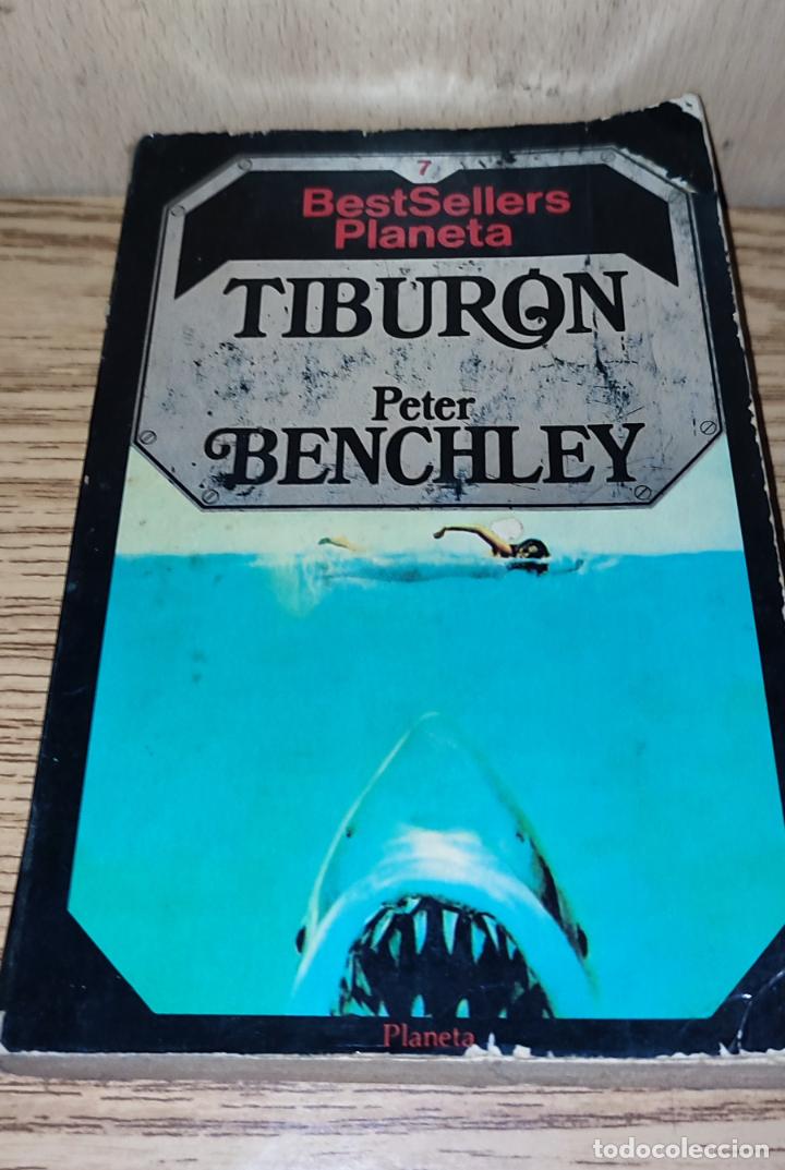 Libros de segunda mano: PETER BENCHLEY: TIBURON - Foto 1
