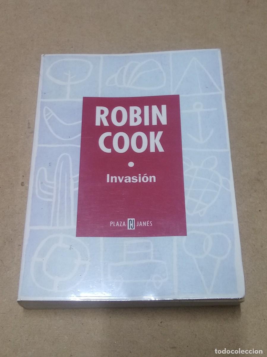 Libros de segunda mano: Invasi&oacute;n - Robin Cook - Foto 1