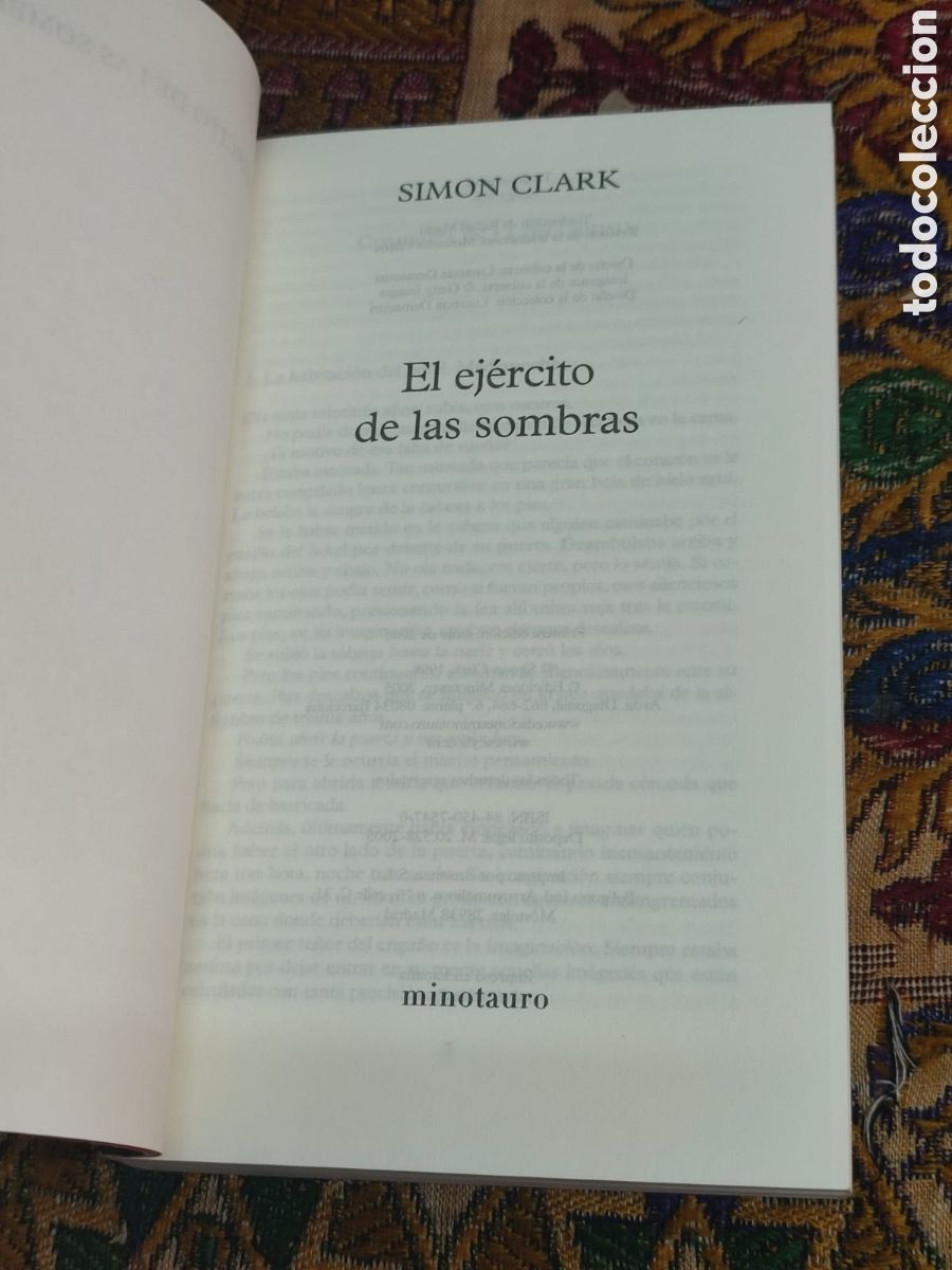 Libros de segunda mano: El ej&eacute;rcito de las sombras Simon Clark - Foto 4