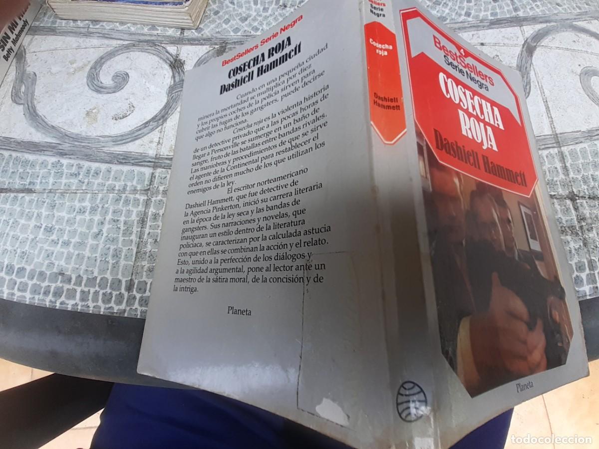 Libros de segunda mano: Cosecha roja. Dashiell Hammett. - Foto 3