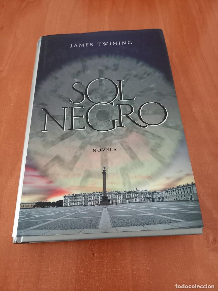 Libros de segunda mano: SOL NEGRO - JAMES TWINING - Foto 1