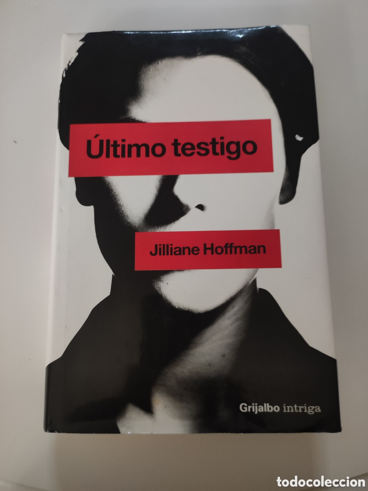 Libros de segunda mano: Ultimo testigo . Jilliane Hoffman - Foto 1