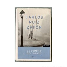 Libros de segunda mano: LA SOMBRA DEL VIENTO. CARLOS RUIZ ZAFÓN. ED. PLANETA. 2004. TAPAS DURAS.