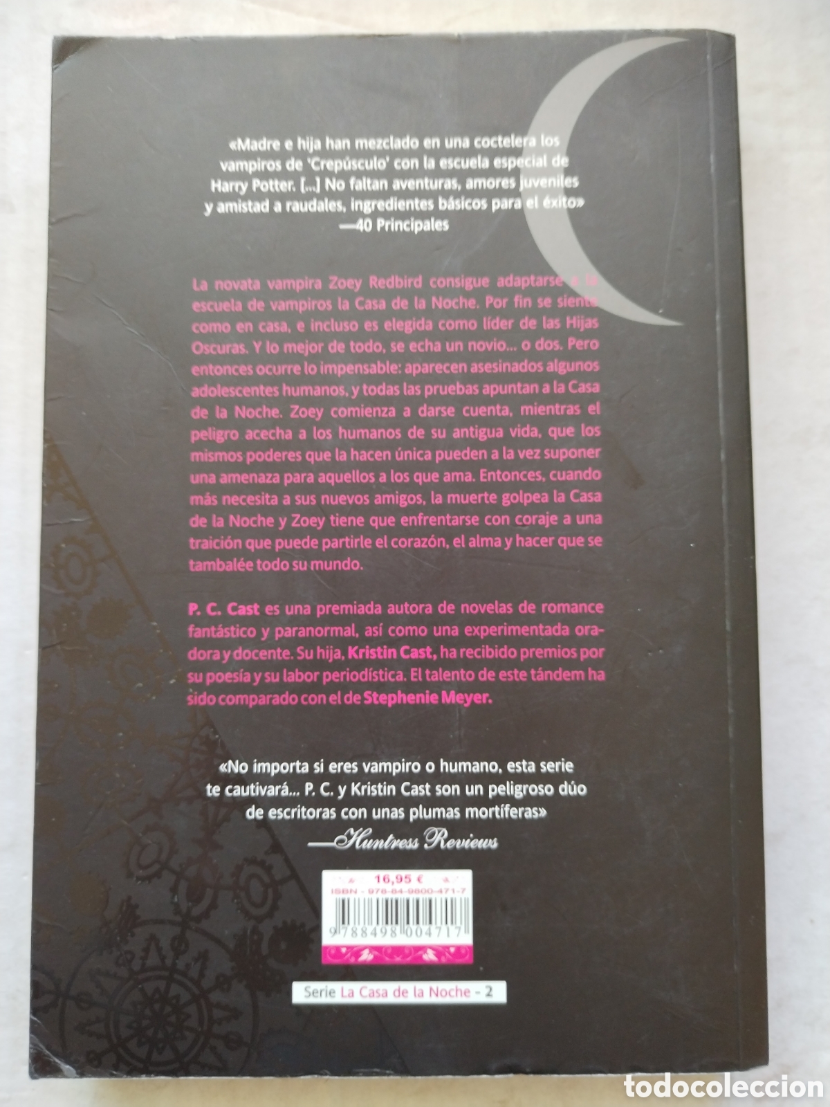 Libros de segunda mano: TRAICIONADA/LA CASA DE LA NOCHE - Foto 3