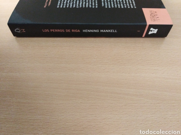 Libros de segunda mano: LOS PERROS DE RIGA. Henning Mankell - Foto 3